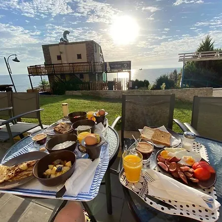 Hemingway In Happy Vendégház