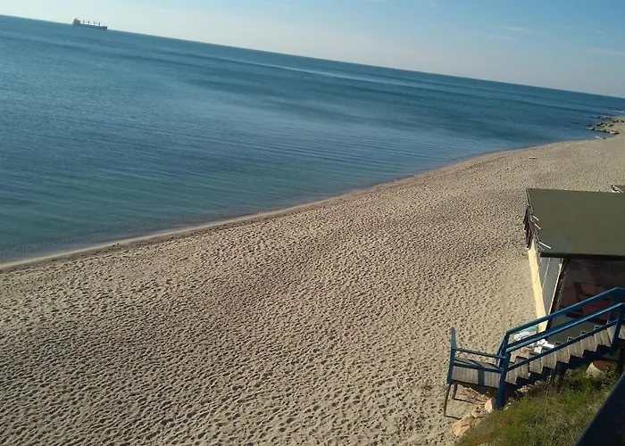 Pensionat Hemingway In Happy Varna