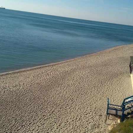 Πανσιόν Hemingway In Happy Βάρνα