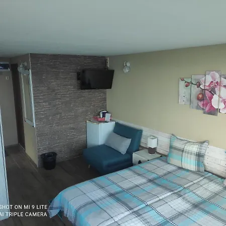 Guest house Hemingway In Happy Varna