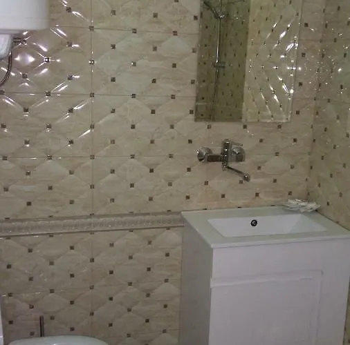 Pensionat Hemingway In Happy 3*